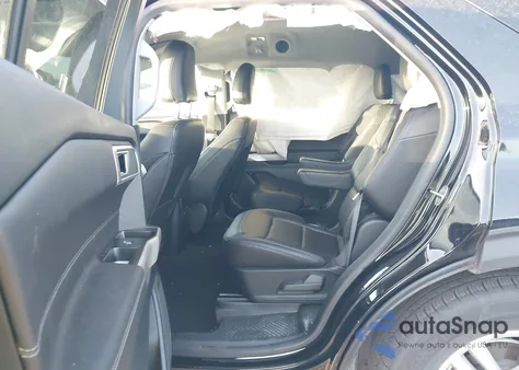 2024 Ford Explorer Xlt z USA, uszkodzony, nr VIN 1FMSK7DH2RGA15210